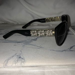 Dior mystere sunglasses!